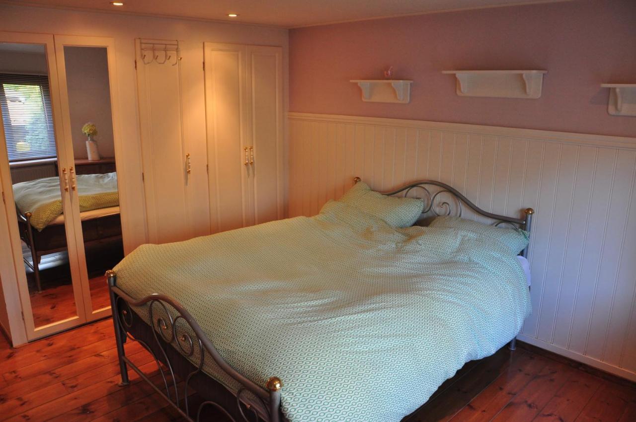 Sfeervol, Ruim En Luxe Chalet In Bosrijke Omgeving Villa Diessen Kültér fotó